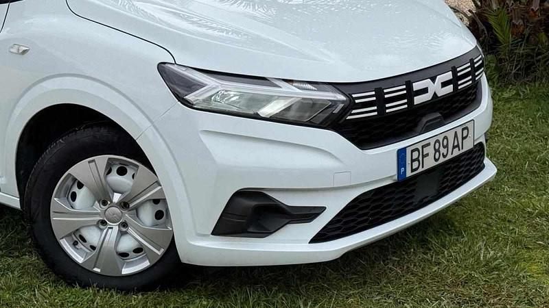 Usado Dacia Sandero 91 HP (66 kW) 2023 Branco Citadino