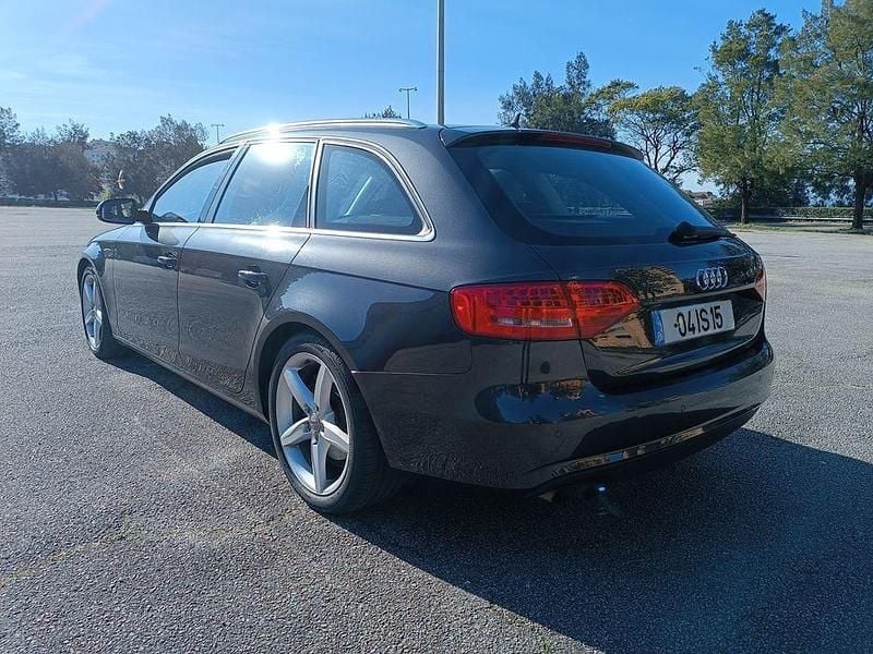 Usado 2010 Audi A4 Sport Carrinha | € 8.500 (Preço justo) - Imagem 1/4