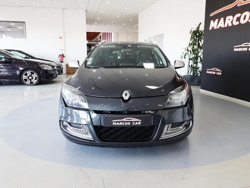 Usado Renault Mégane III 110 HP (80 kW) 2012 Cinzento Carrinha