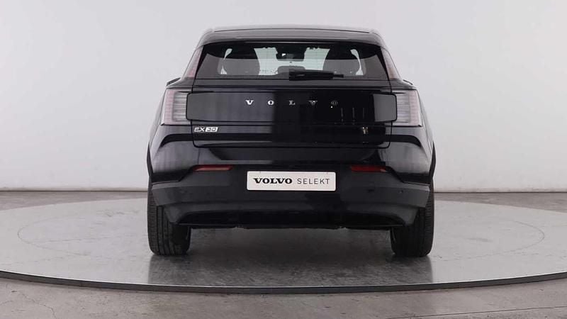 Usado Volvo EX30 199 kW (271 HP) 2025 Preto SUV