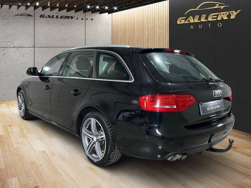 Usado Audi A4 Sport 170 HP (125 kW) 2009 Preto Carrinha