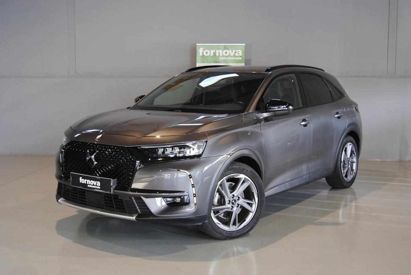 Cinzento Usado 2022 DS Automobiles DS7 Crossback SUV | € 35.990 (Preço elevado) - Imagem 1/4