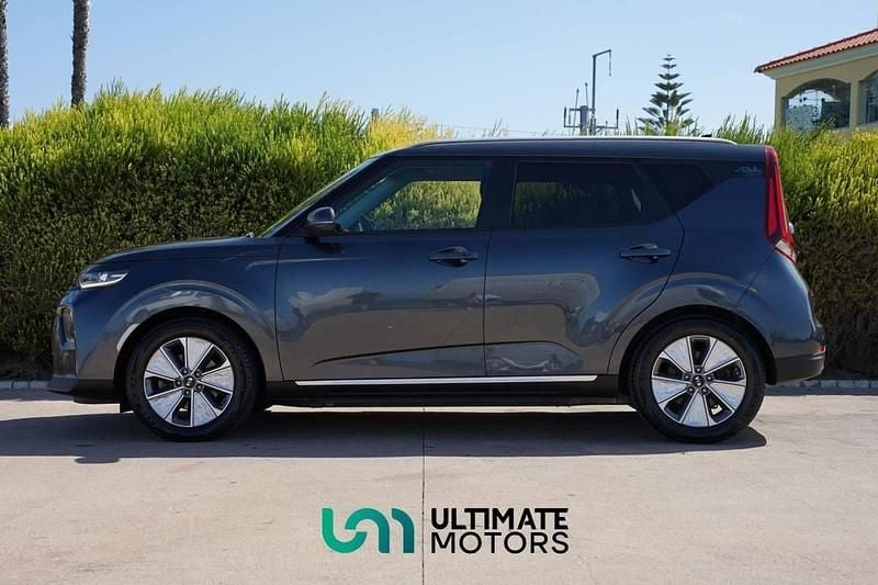 Usado Kia Soul EV 150 kW (204 HP) 2021 Vermelho SUV