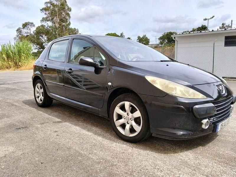 Usado 2005 Peugeot 307 Sedan | € 3.250 (Preço justo) - Imagem 1/4