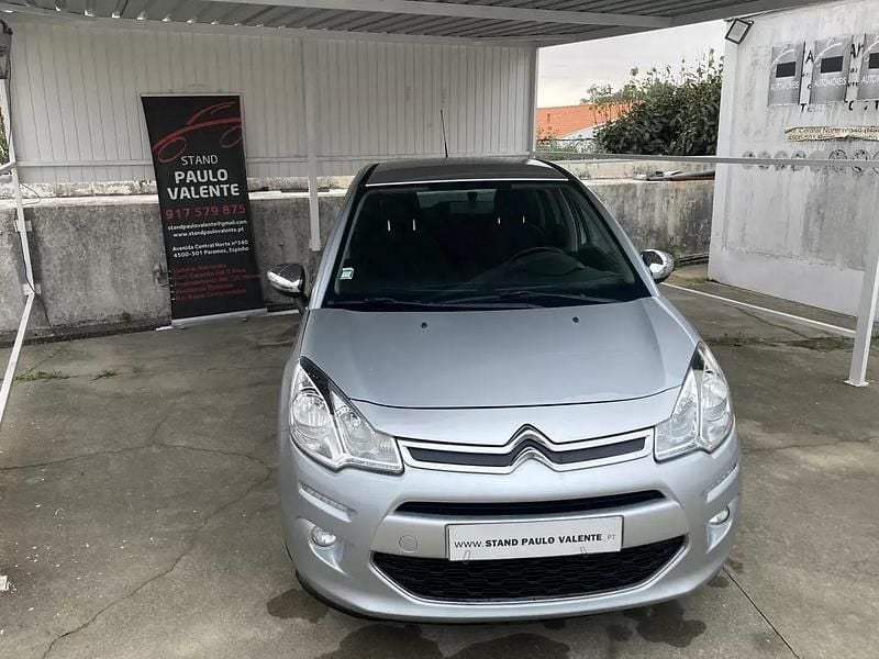 Usado Citroën C3 70 HP (51 kW) 2014 Cinza prata Citadino