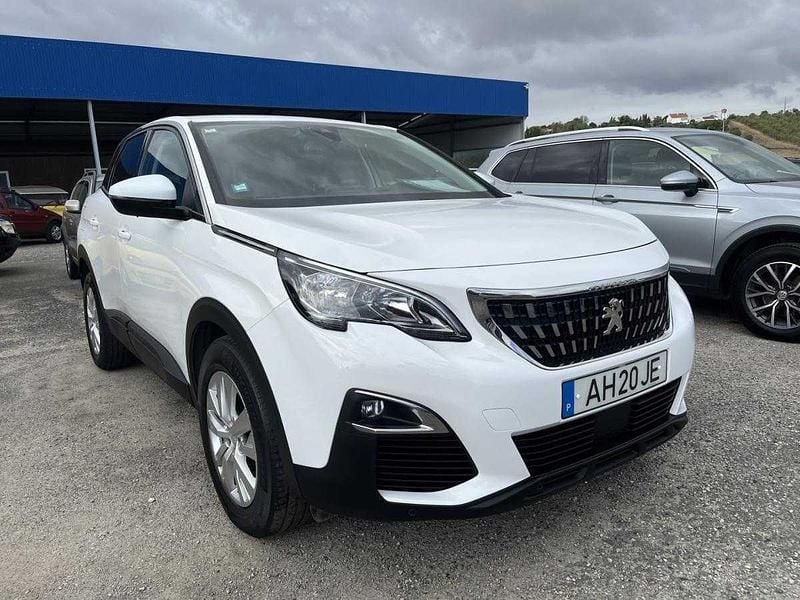 Branco Usado 2018 Peugeot 3008 Active SUV | € 18.500 (Preço justo) - Imagem 1/4