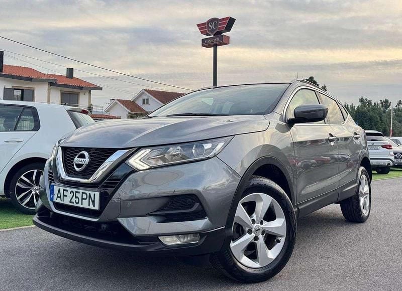 Cinza Usado 2021 Nissan Qashqai Acenta SUV | € 18.450 (Preço justo) - Imagem 1/4