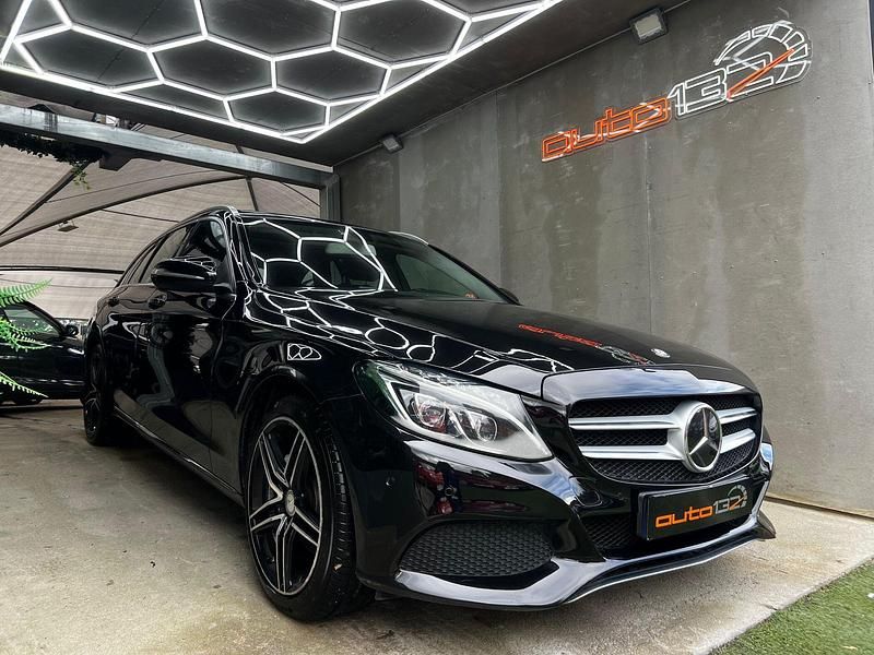 Preto Usado 2015 Mercedes C220 Avantgarde Carrinha | € 19.990 - Imagem 1/4