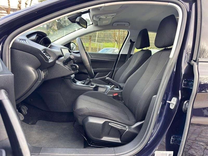 Usado Peugeot 308 SW 120 HP (88 kW) 2015 Azul Carrinha