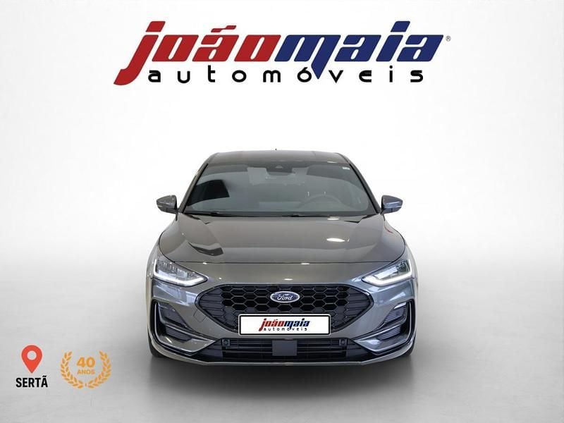 Usado Ford Focus ST-Line 125 HP (91 kW) 2025 Cinzento