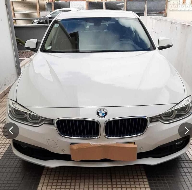 Usado BMW 330e 292 HP (214 kW) 2018 Branco Sedan