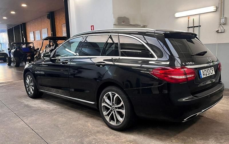 Preto Usado 2016 Mercedes C350 Avantgarde Carrinha | € 16.500 (Preço justo) - Imagem 1/4