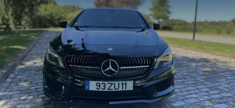 Usado 2015 Mercedes CLA200 Shooting Brake AMG line Carrinha | € 22.000 (Preço justo) - Imagem 1/4