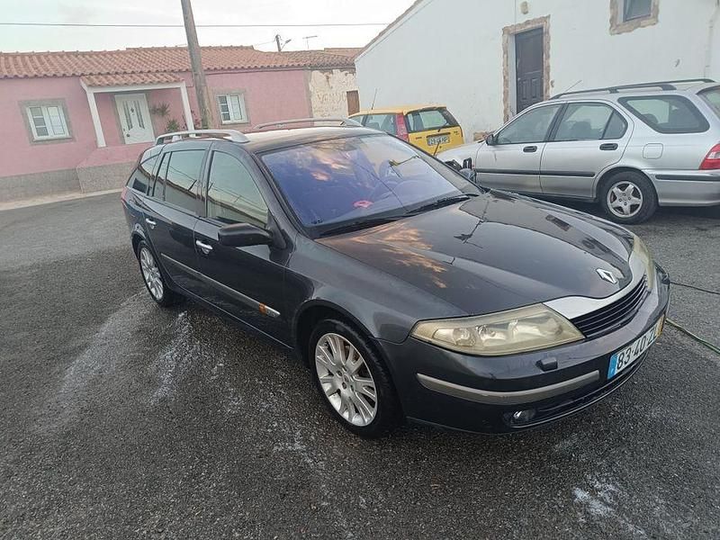 Usado Renault Laguna II 120 HP (88 kW) 2005 Sedan