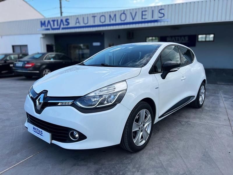 Branco Usado 2019 Renault Clio IV | € 12.950 (Preço justo) - Imagem 1/4