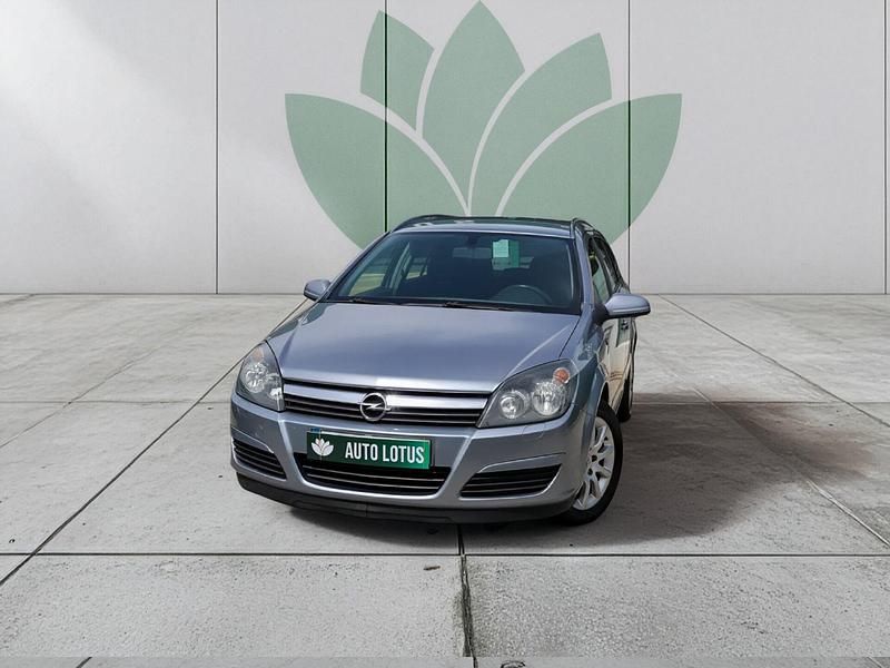 Usado Opel Astra Elegance 100 HP (73 kW) 2004 Cinza Carrinha