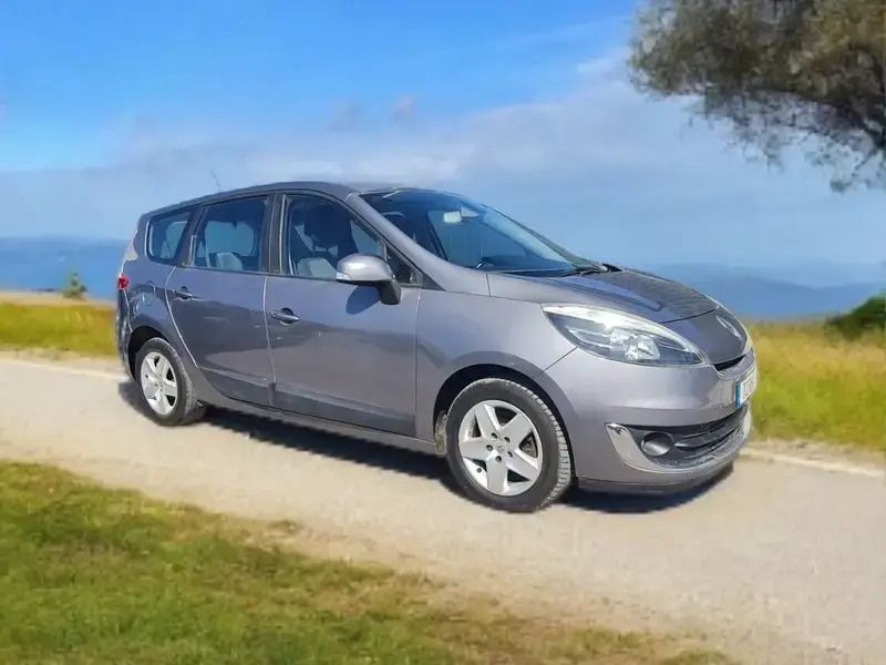 Cinza Usado 2012 Renault Grand Scénic III Luxe Monovolume | € 8.250 (Bom preço) - Imagem 1/3