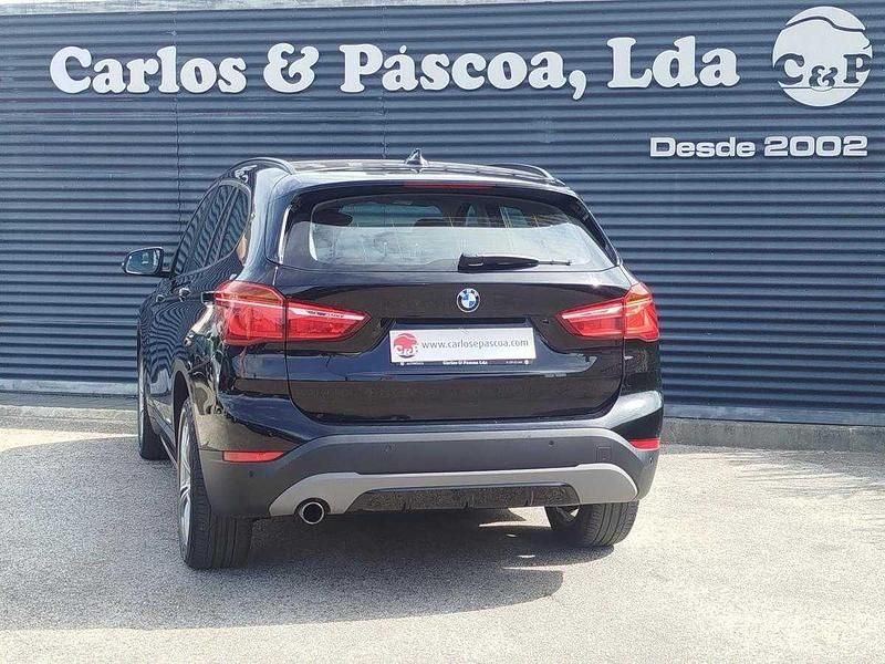 Usado BMW X1 Sport Line 143 HP (105 kW) 2017 Preto SUV