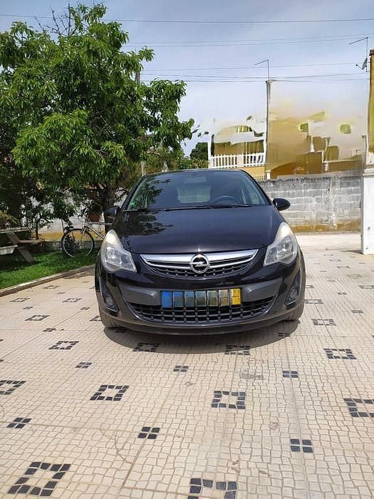 Usado 2011 Opel Corsa | € 4.000 (Bom preço) - Imagem 1/4