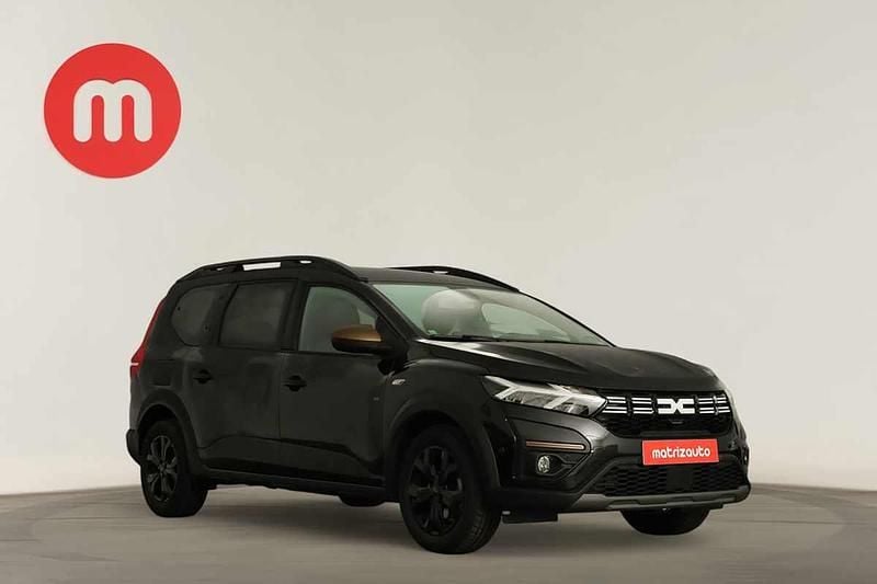 Preto Usado 2024 Dacia Jogger Extreme | € 21.499 (Preço justo) - Imagem 1/4