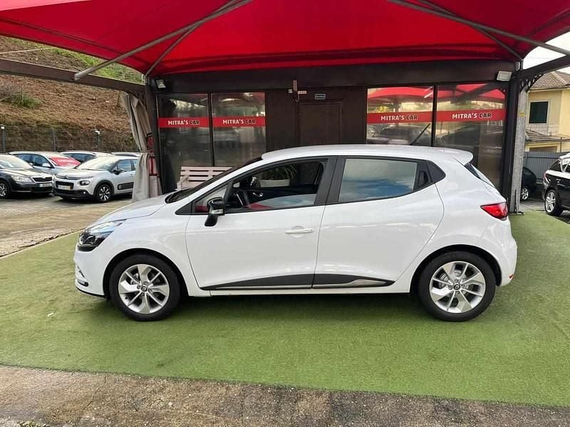 Usado Renault Clio V 90 HP (66 kW) 2020 Branco