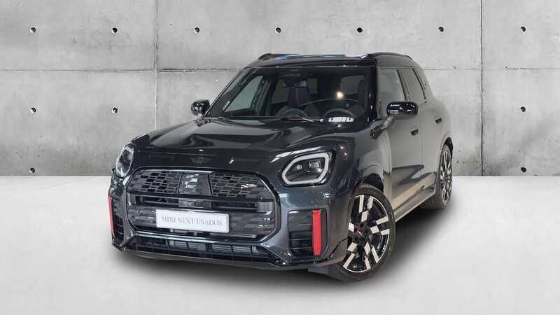 Legend grey Usado 2024 Mini John Cooper Works Countryman SUV | € 61.900 - Imagem 1/4