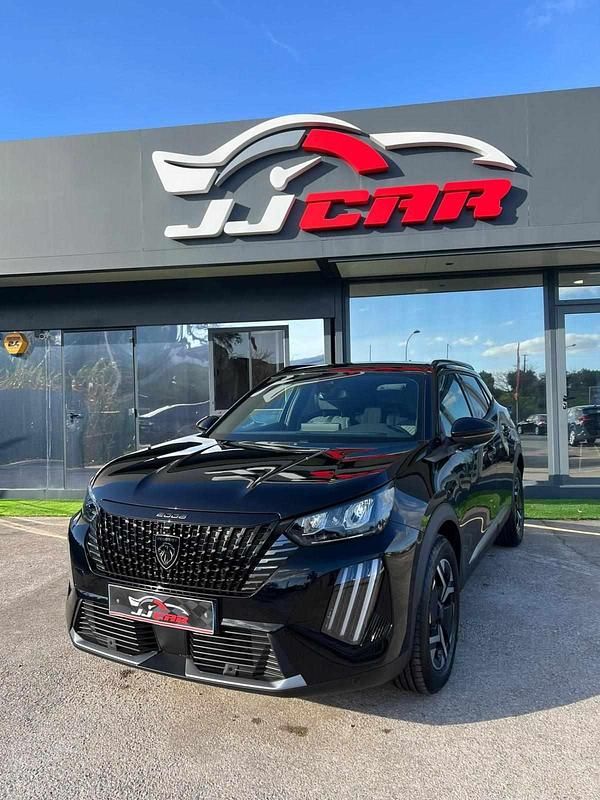 Usado Peugeot 2008 102 HP (75 kW) 2025 Preto SUV
