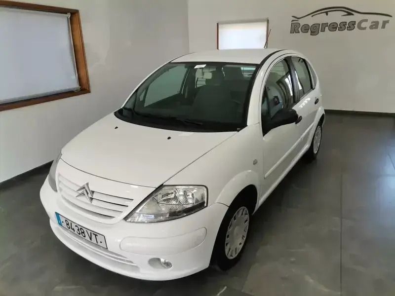 Branco Usado 2003 Citroën C3 Citadino | € 2.990 (Preço justo) - Imagem 1/4