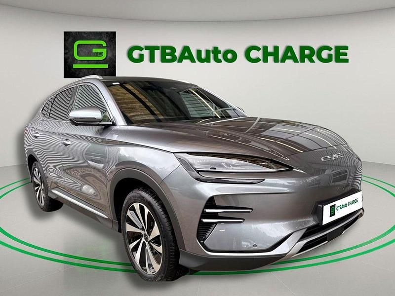 Cinza Novo 2025 BYD Seal U Comfort SUV | € 51.000 - Imagem 1/4
