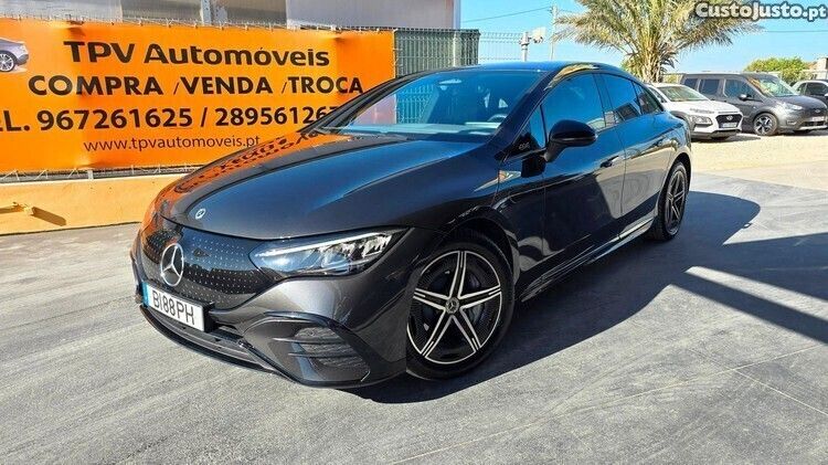 Cinza Usado 2023 Mercedes EQE350 AMG | € 64.950 (Preço justo) - Imagem 1/1