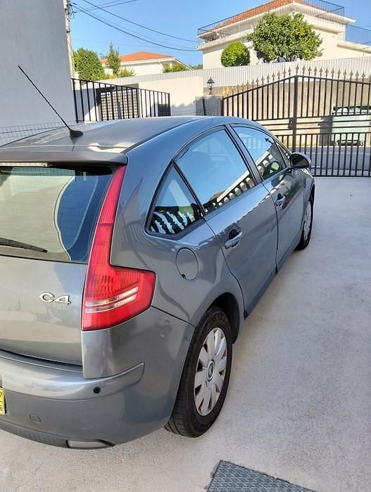 Usado 2007 Citroën C4 Sedan | € 3.100 - Imagem 1/4