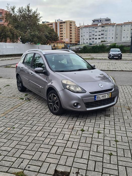 Usado 2009 Renault Clio II Carrinha | € 3.690 (Preço justo) - Imagem 1/4