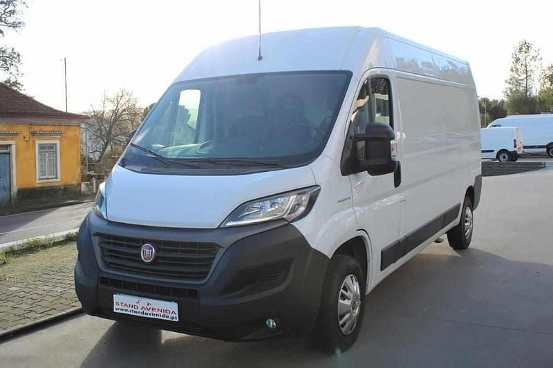 Branco Usado 2020 Fiat Ducato Van | € 16.900 (Super Preço) - Imagem 1/4