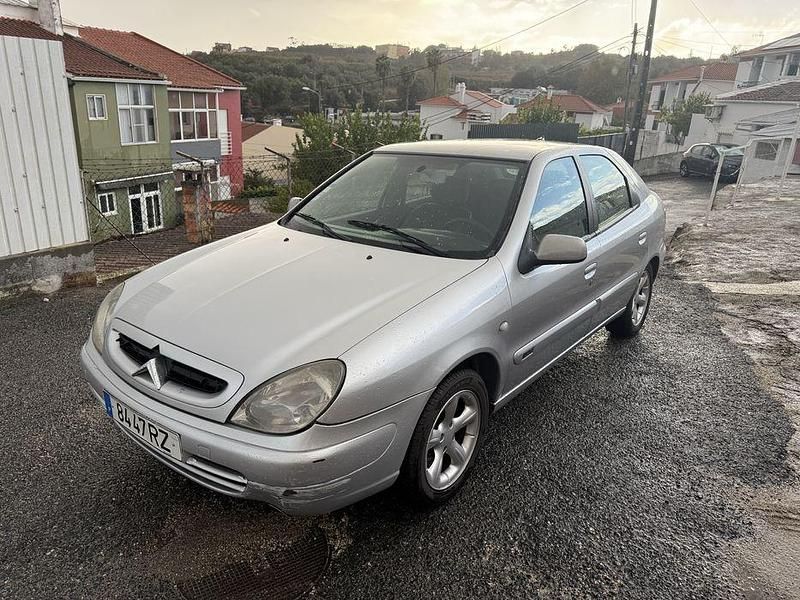 Usado 2001 Citroën Xsara Sedan | € 1.600 - Imagem 1/4
