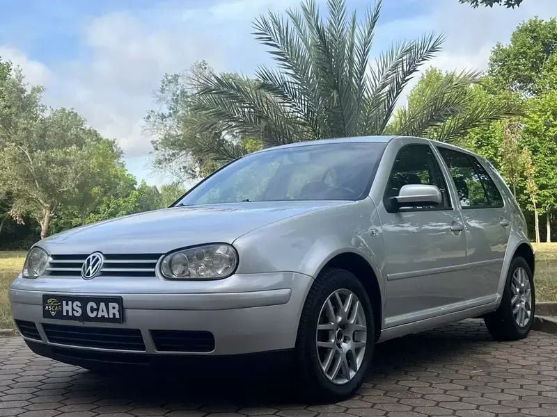 Usado VW Golf IV 100 HP (73 kW) 2003 Cinza