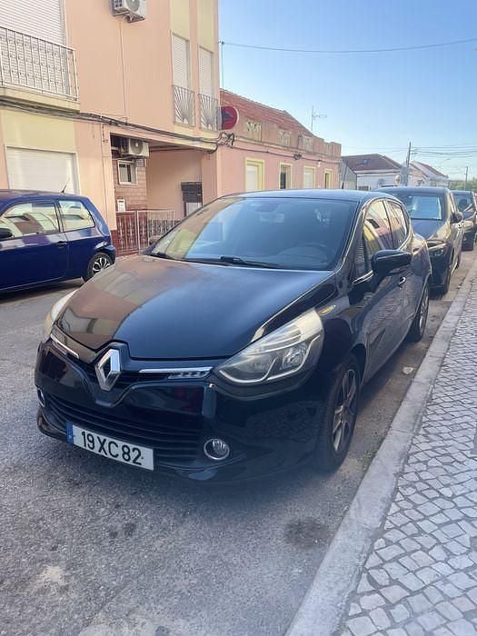 Usado 2016 Renault Clio IV Sedan | € 9.900 (Preço justo) - Imagem 1/4