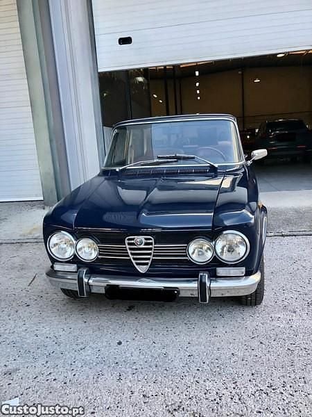 Azul Usado 1980 Alfa Romeo Giulia Super Sedan | € 32.000 - Imagem 1/1