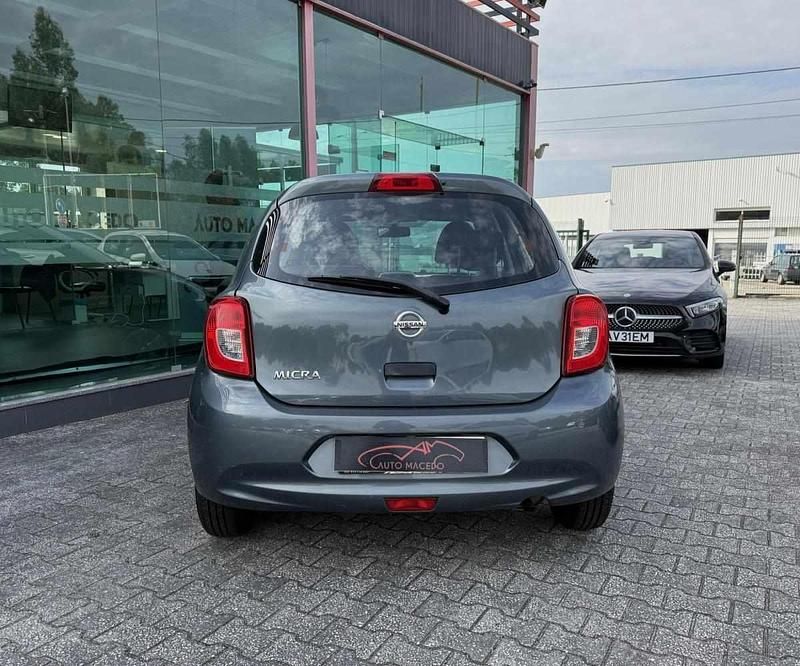 Usado Nissan Micra 80 HP (58 kW) 2015 Cinzento Citadino