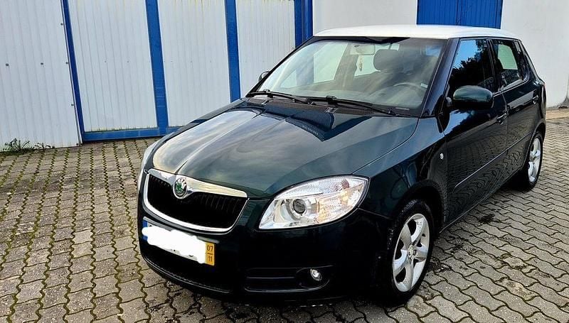 Usado 2007 Skoda Fabia Sedan | € 2.450 (Preço justo) - Imagem 1/4
