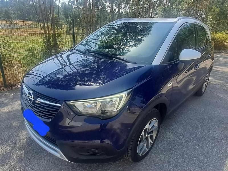 Azul Usado 2018 Opel Crossland X SUV | € 11.950 - Imagem 1/4