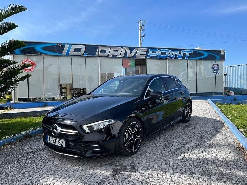 Preto Usado 2019 Mercedes A35 AMG AMG Sedan | € 37.900 - Imagem 1/4