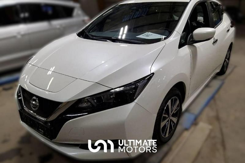 Branco Usado 2022 Nissan Leaf Acenta Citadino | € 17.450 (Preço justo) - Imagem 1/3