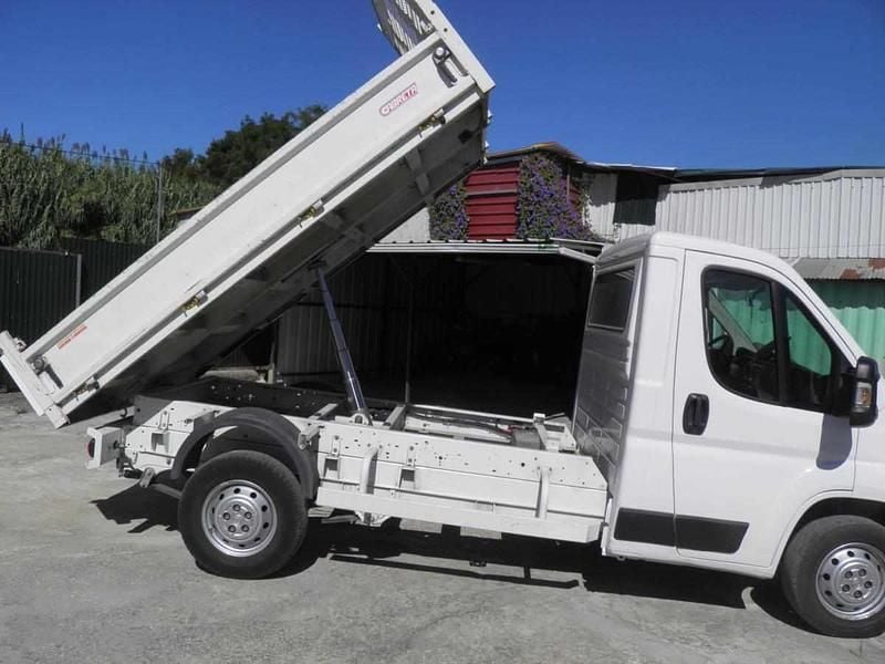 Branco Usado 2021 Peugeot Boxer Van | € 22.500 (Preço justo) - Imagem 1/4