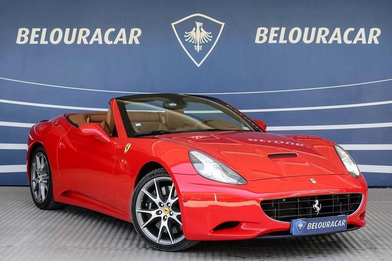 Vermelho Usado 2010 Ferrari California Cabrios | € 130.000 - Imagem 1/4