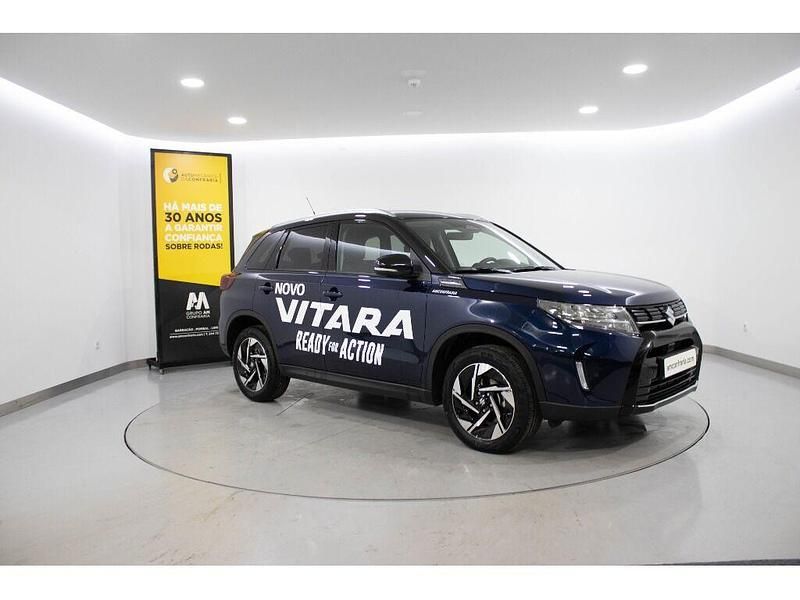 Azul Usado 2024 Suzuki Vitara SUV | € 29.980 (Preço elevado) - Imagem 1/4