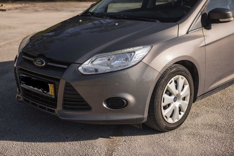 Usado Ford Focus 120 HP (88 kW) 2013 Sedan