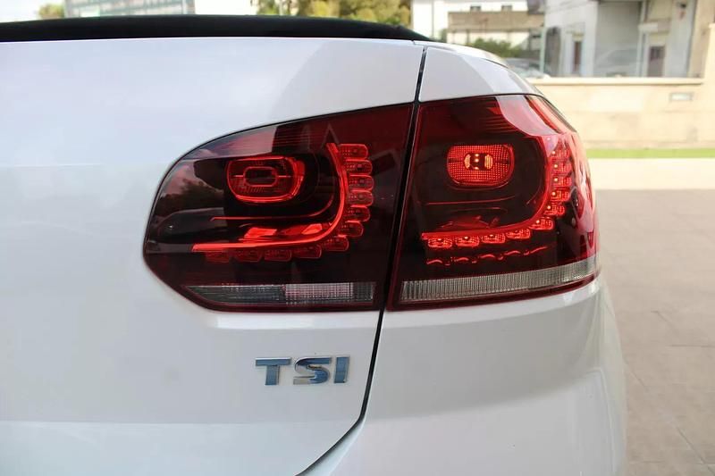 Usado VW Golf Cabriolet 105 HP (77 kW) 2013 Branco Cabrios