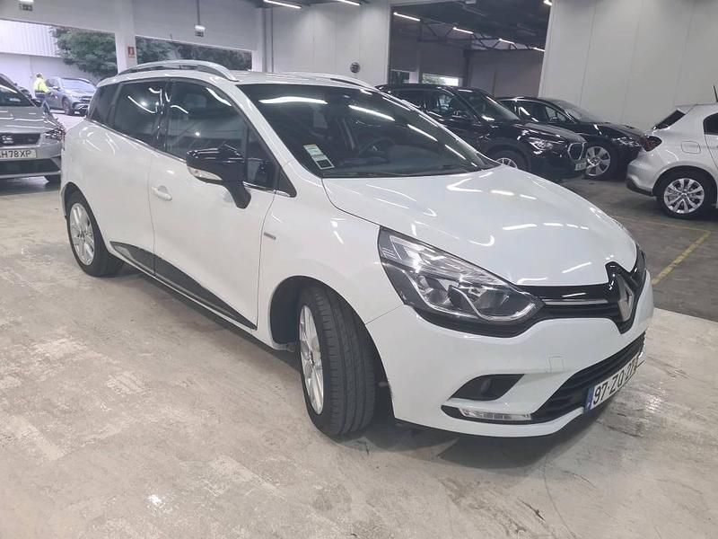 Usado Renault Clio IV 90 HP (66 kW) 2019 Branco Carrinha