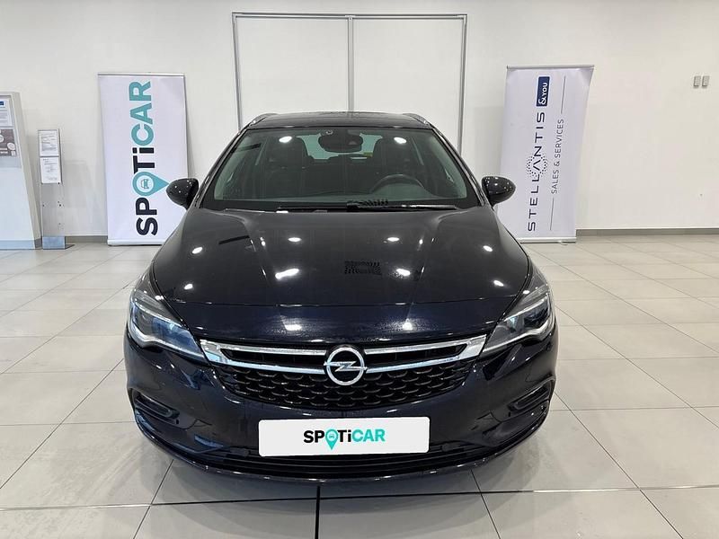 Usado Opel Astra Innovation 150 HP (110 kW) 2018 Azul Carrinha