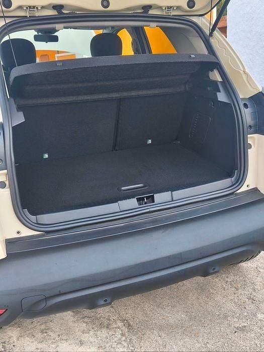 Usado Renault Captur 90 HP (66 kW) 2015 SUV